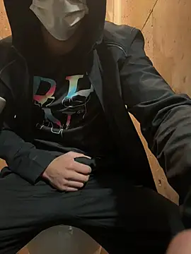 Snapshot of reubeu2pnm chatting on 02.28.26 reubeu2pnm online show from 02.28.26