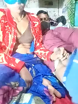 Snapshot of Hot_BihariCouple chatting on 02.13.26 Hot BihariCouple online show from 02.13.26