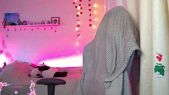 RosieNana online show from 04.10.26