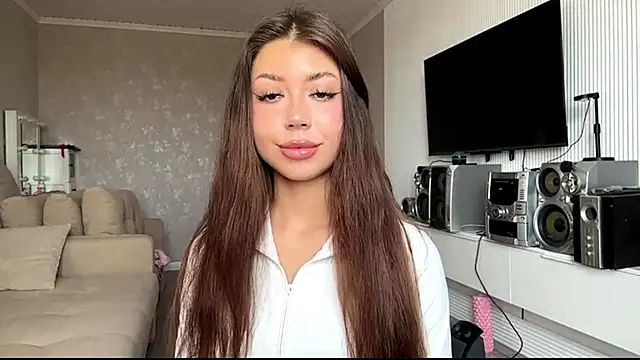 You Club Winx online show from 05.03.26