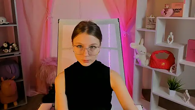 ElliFrankenweenie online show from 02.22.26