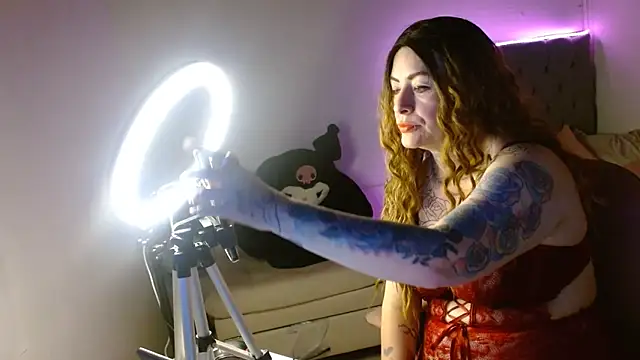 mia vantt online show from 04.11.26