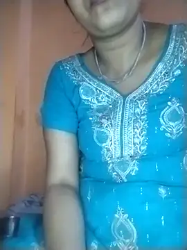 Nency Love143 online show from 05.13.26