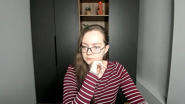 Snapshot of KatheyWasinger chatting on 02.12.26 KatheyWasinger online show from 02.12.26