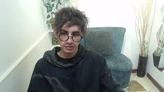 AaronBeer  online show from 02.24.26