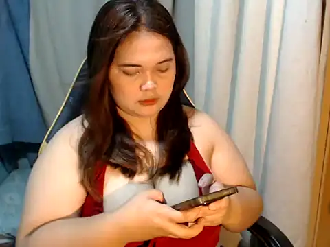 Snapshot of xia_xoxo_ chatting on 06.25.26 xia xoxo online show from 06.25.26
