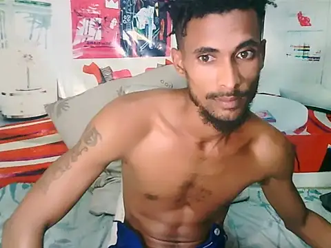 Snapshot of EroticPoison69 chatting on 02.26.26 EroticPoison69 online show from 02.26.26