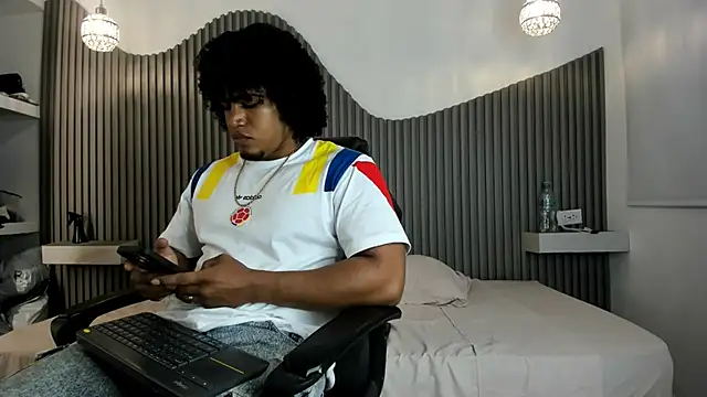 Rose blonde   online show from 07.08.26