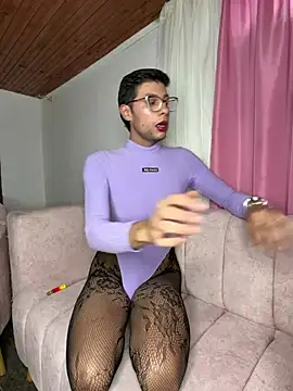Snapshot of Miissy_ chatting on 05.19.26 Miissy online show from 05.19.26