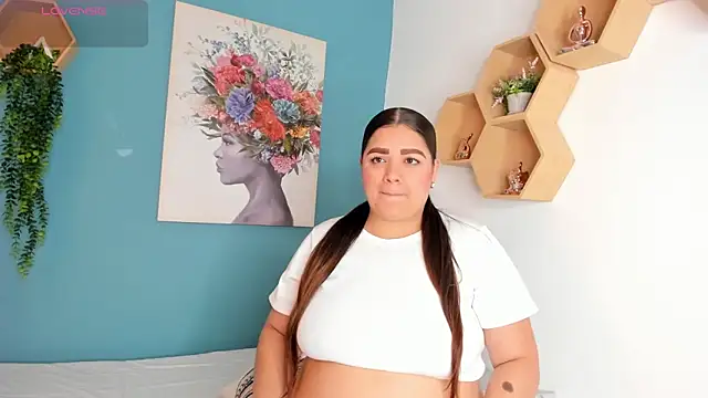 AgathaBloom  online show from 04.01.26