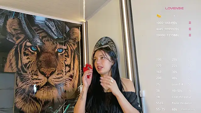  ArianaToroo online show from 03.13.26