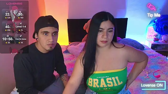 Snapshot of LATINLOVERS_1 chatting on 05.24.26 LATINLOVERS 1 online show from 05.24.26