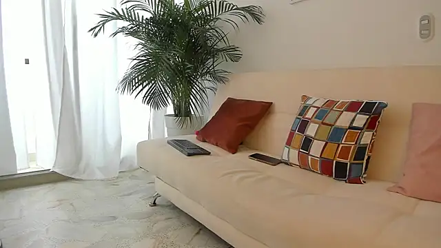 Danna Martinez85 online show from 05.18.26