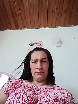 Snapshot of Layla_Zaid chatting on 05.28.26 Layla Zaid online show from 05.28.26