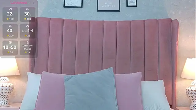 NataliaRivera  online show from 04.06.26