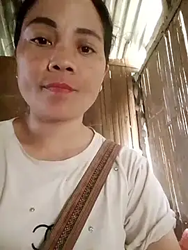 molly-xx online show from 04.15.26