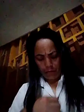 Snapshot of molly-xx chatting on 04.19.26 molly-xx online show from 04.19.26