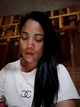 Snapshot of molly-xx chatting on 05.09.26 molly-xx online show from 05.09.26