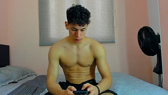 Muscle  Myke online show from 02.20.26