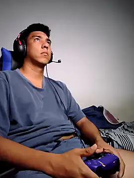 Snapshot of mamichula266 chatting on 02.20.26 mamichula266 online show from 02.20.26