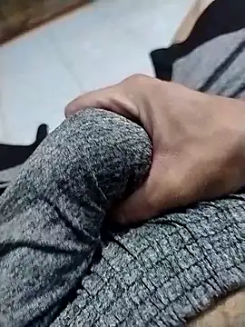 Snapshot of batmki chatting on 02.16.26 batmki online show from 02.16.26