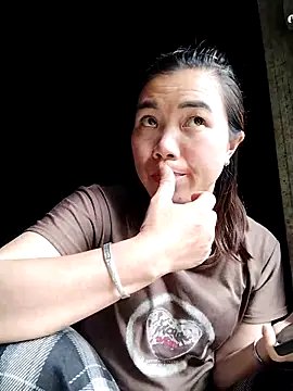 lovely-742 online show from 04.11.26