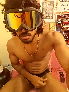 Yk physique online show from 04.17.26