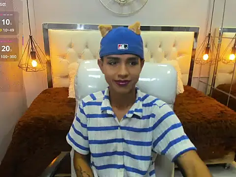 Snapshot of alexking_2 chatting on 02.12.26 alexking 2 online show from 02.12.26