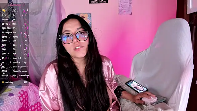 Snapshot of Hanna_Tm chatting on 03.02.26 Hanna Tm online show from 03.02.26