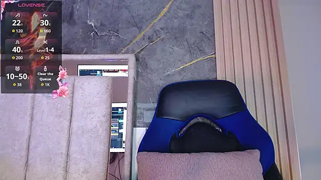 Snapshot of Hazumi_Tsu chatting on 05.01.26 Hazumi Tsu online show from 05.01.26