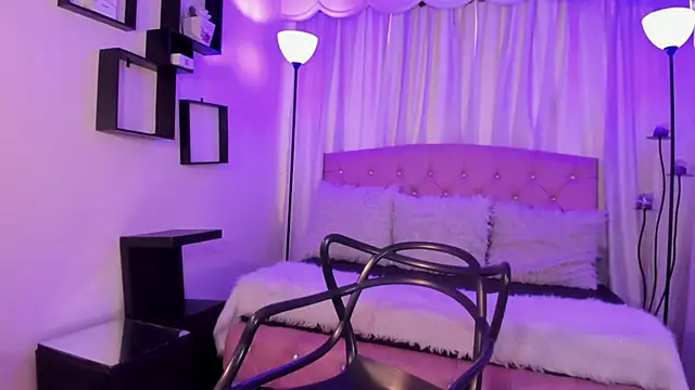 Snapshot of Aurora_Ellis_ chatting on 03.06.26 Aurora Ellis online show from 03.06.26