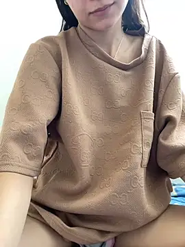 candy deluxe online show from 04.10.26