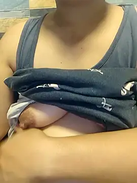 Snapshot of squirtshantal chatting on 02.10.26 squirtshantal online show from 02.10.26