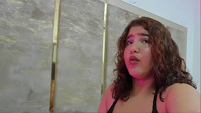 Snapshot of VanessaLanz chatting on 03.12.26 VanessaLanz online show from 03.12.26