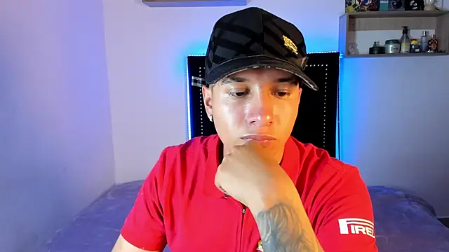 Snapshot of Jhony_rayder chatting on 02.12.26 Jhony rayder online show from 02.12.26