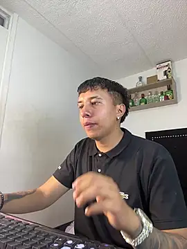 Snapshot of Jhony_rayder chatting on 02.23.26 Jhony rayder online show from 02.23.26