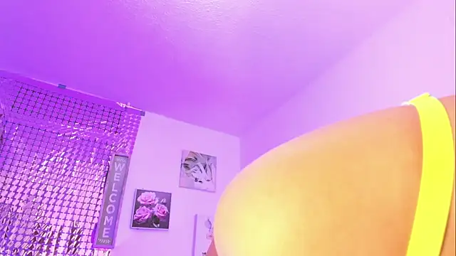 Snapshot of AdeleNasty chatting on 03.20.26 AdeleNasty online show from 03.20.26