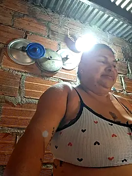 Juli Powl online show from 03.05.26