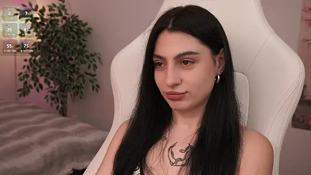 Snapshot of BlackkStorm chatting on 04.13.26 BlackkStorm online show from 04.13.26