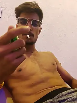 Snapshot of kaushikhotty chatting on 07.14.26 kaushikhotty online show from 07.14.26