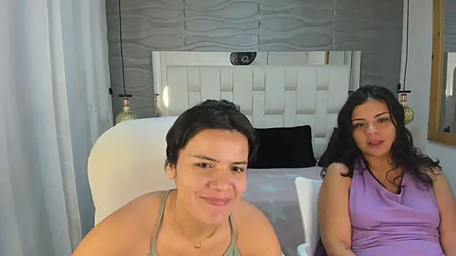 Snapshot of Veyra_sereny chatting on 03.04.26 Veyra sereny online show from 03.04.26