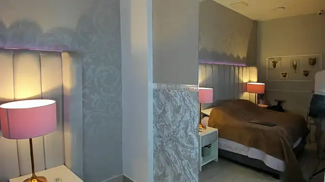 Raven1fox online show from 04.14.26