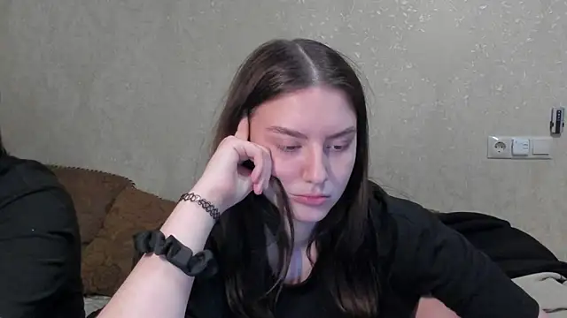 Snapshot of love_lina_muuur chatting on 02.27.26 love lina muuur online show from 02.27.26