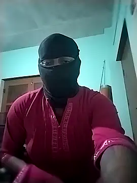 Snapshot of Ladycross chatting on 02.15.26 Ladycross online show from 02.15.26