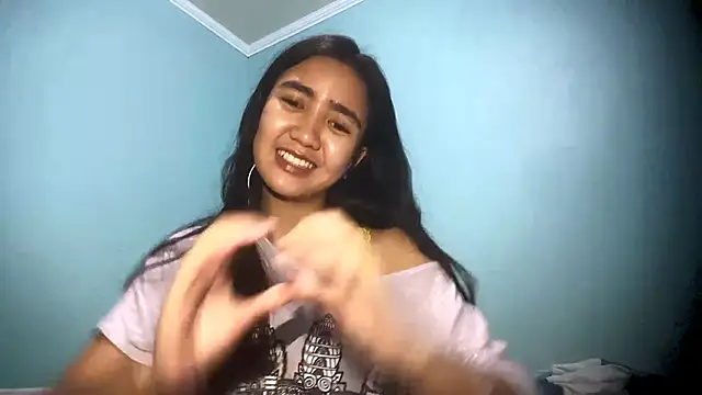 Snapshot of RessieAshcroft chatting on 02.24.26 RessieAshcroft online show from 02.24.26