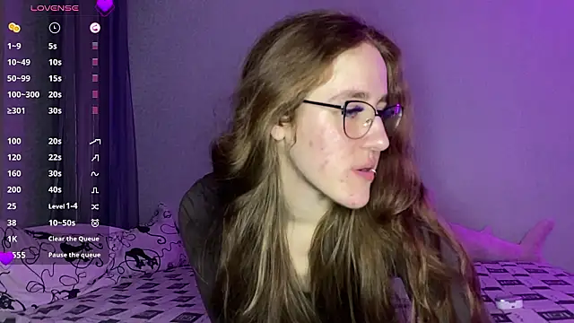 Snapshot of GloriaFoxx chatting on 02.16.26 GloriaFoxx online show from 02.16.26