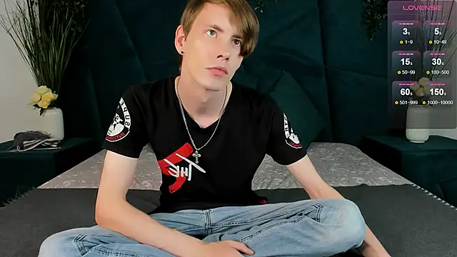 Snapshot of Erick_Wilson chatting on 09.14.25 Erick Wilson online show from 09.14.25