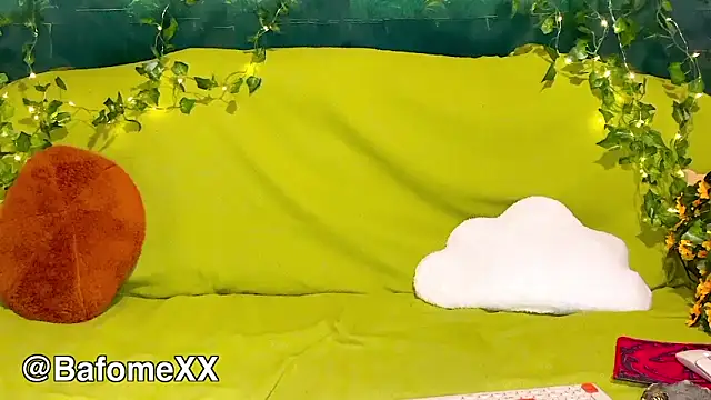 Snapshot of BafomeXX chatting on 02.27.26 BafomeXX online show from 02.27.26