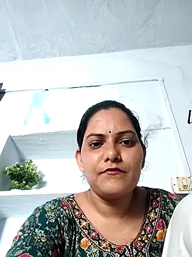 Snapshot of Anushka_Singh0 chatting on 06.08.26 Anushka Singh0 online show from 06.08.26