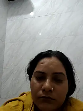 Snapshot of Anushka_Singh0 chatting on 07.11.26 Anushka Singh0 online show from 07.11.26